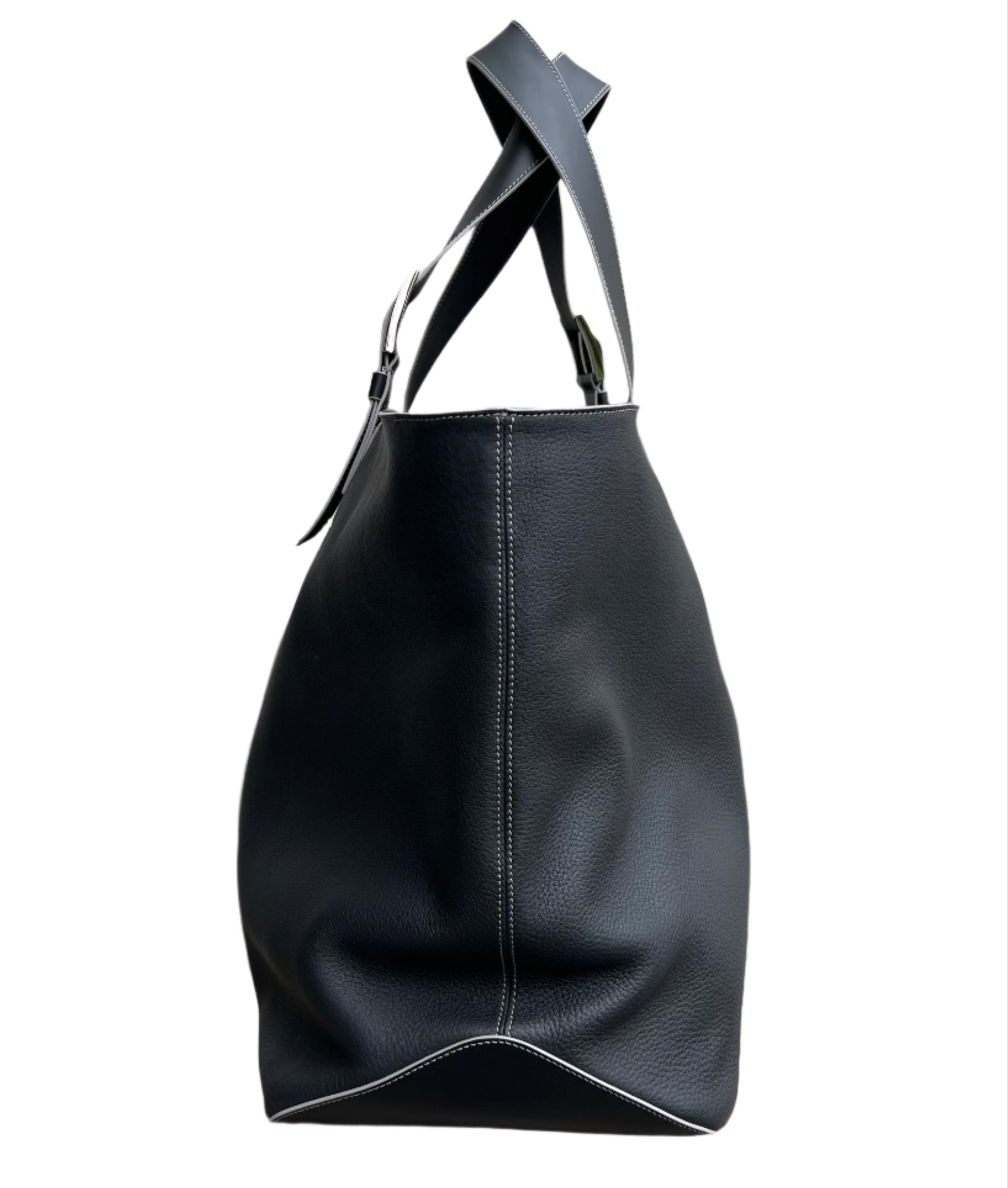 Traveller Bag - Black - limited to 5