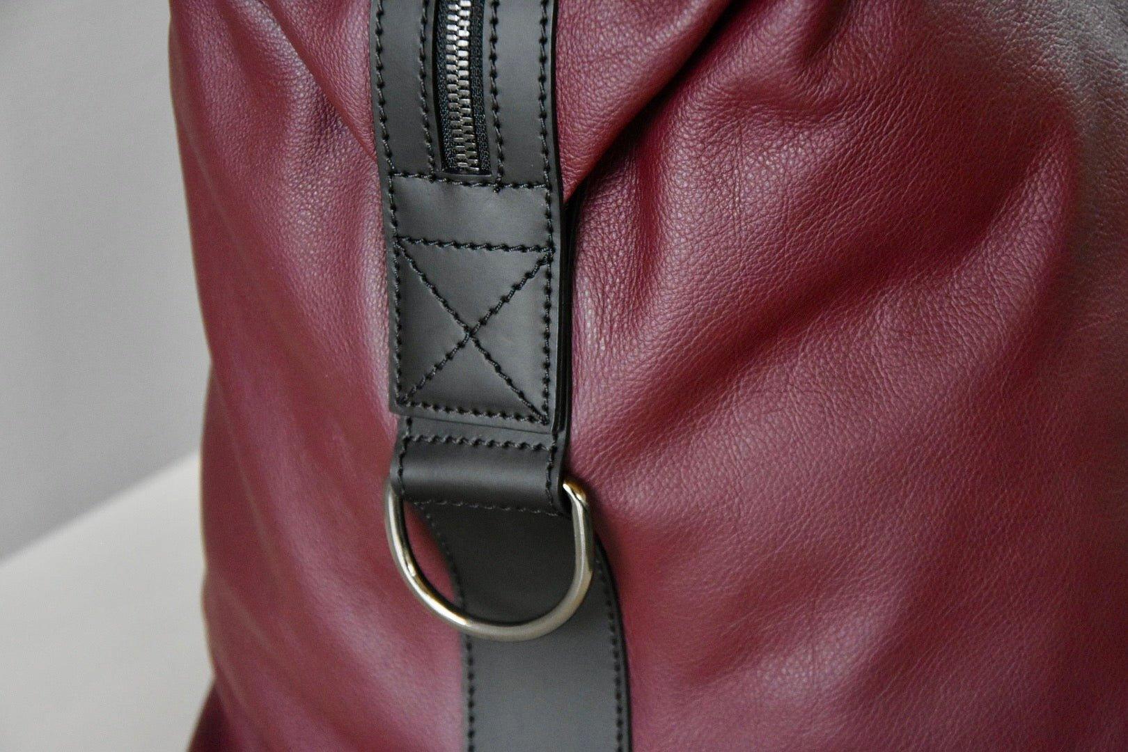 Weekender series 3 Red - Black - Emil Benz