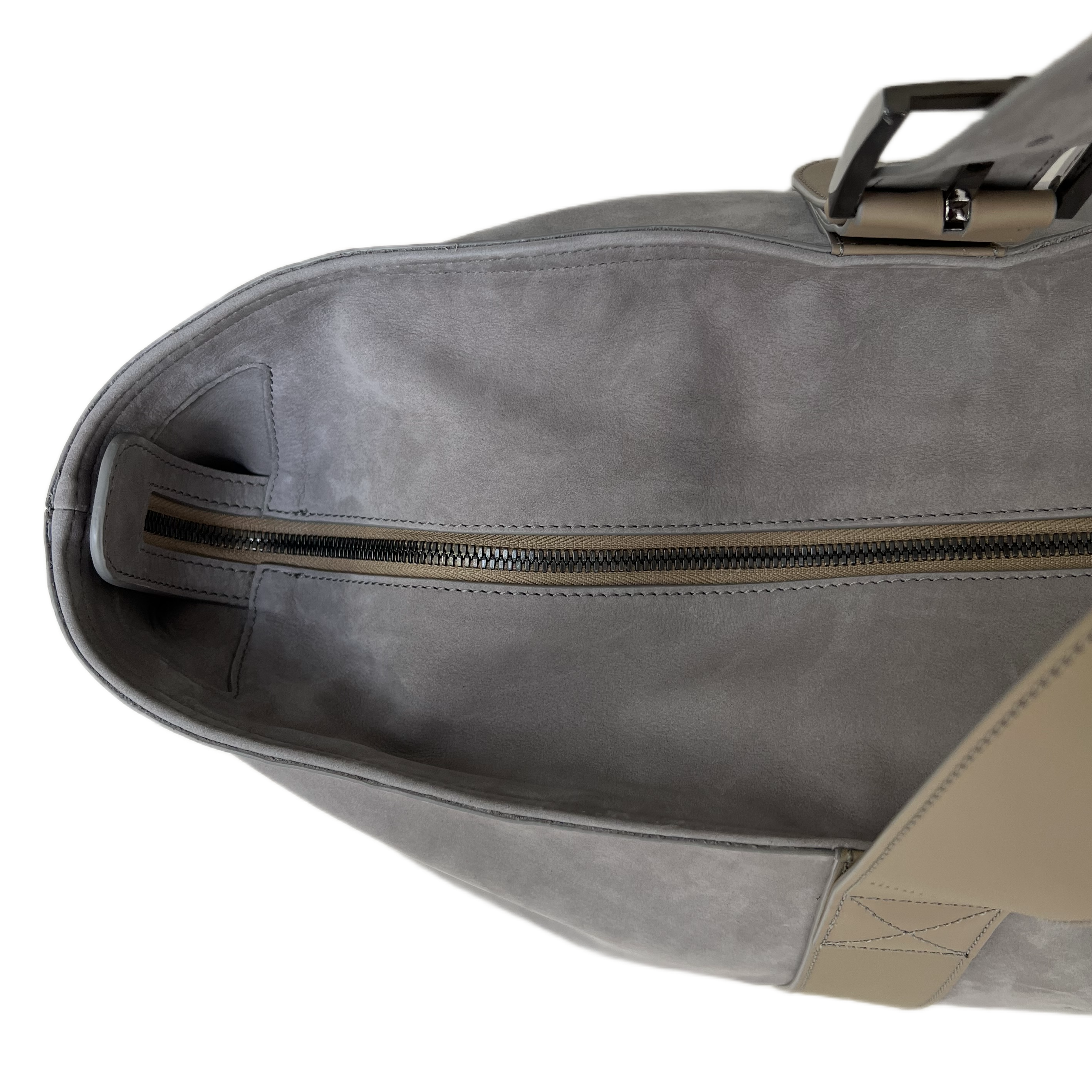 Traveller Bag - Suede Chia - limited to 5